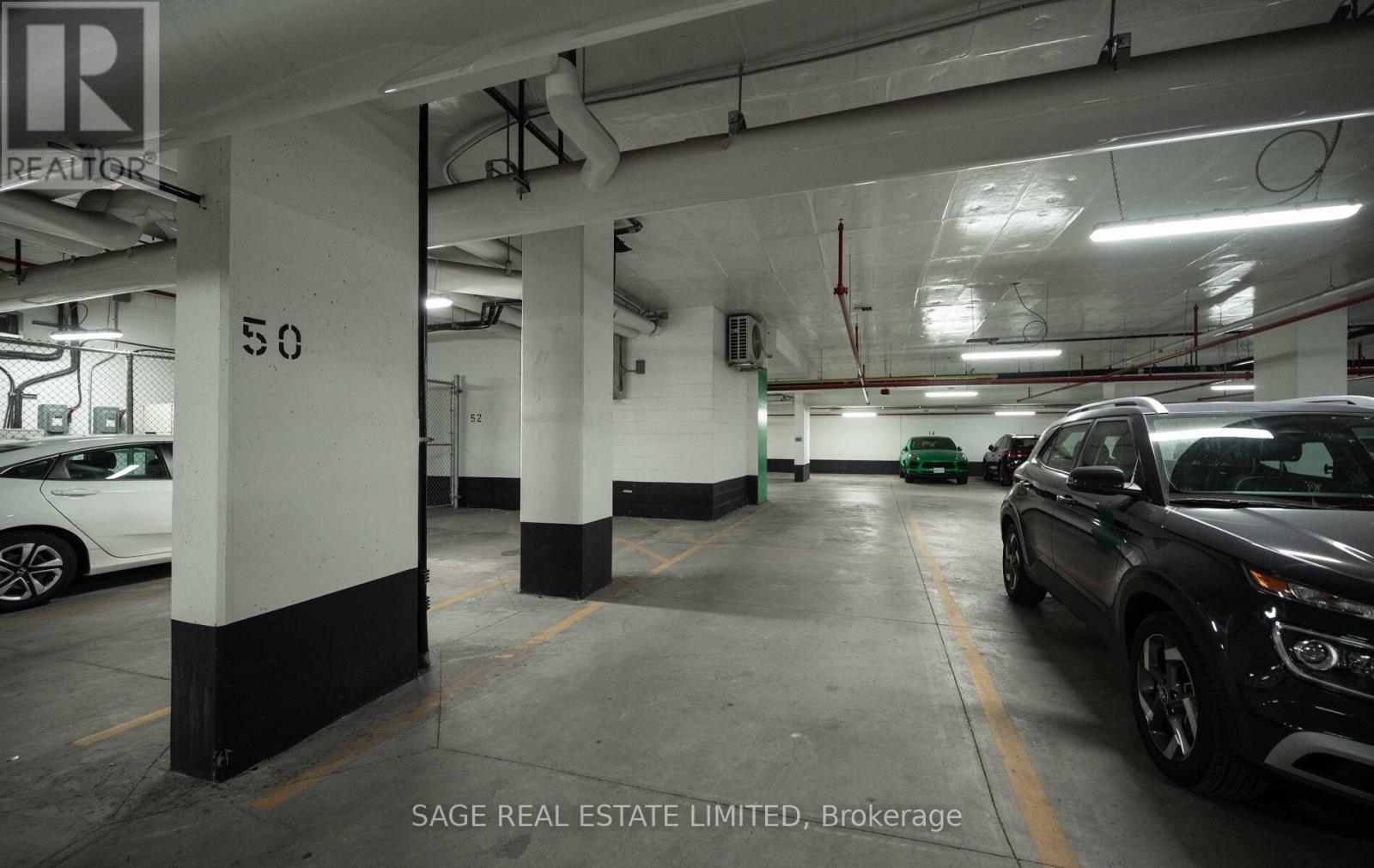 330 - 215 Lakeshore Road W, Mississauga, Ontario  L5H 0A7 - Photo 25 - W12485722