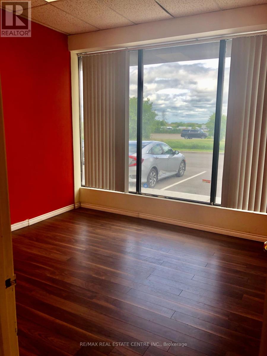 10 - 5775 Atlantic Drive, Mississauga, Ontario  L4W 4P3 - Photo 10 - W12485726