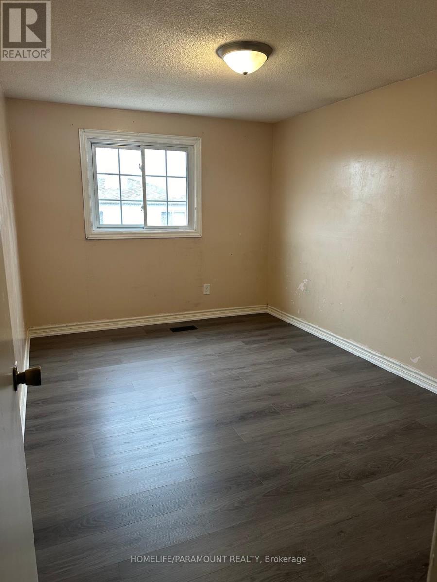 Front Unit - 151 Morton Way, Brampton, Ontario  L6Y 2P7 - Photo 13 - W12485732