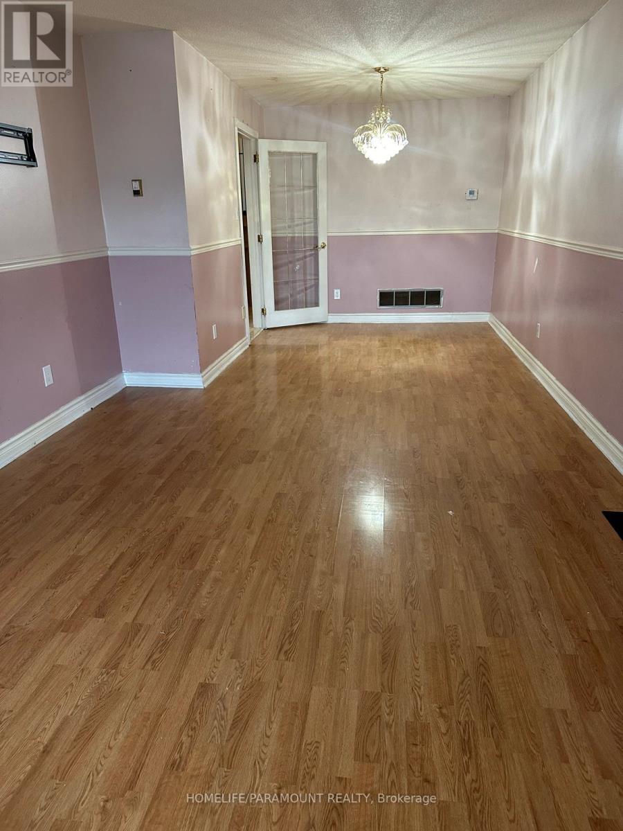 Front Unit - 151 Morton Way, Brampton, Ontario  L6Y 2P7 - Photo 14 - W12485732