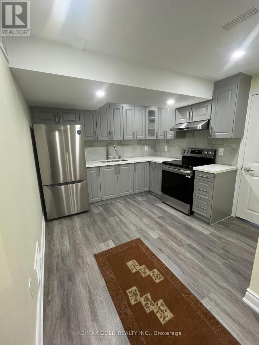 28 Clearjoy Street, Brampton, Ontario  L6V 4N7 - Photo 8 - W12485749