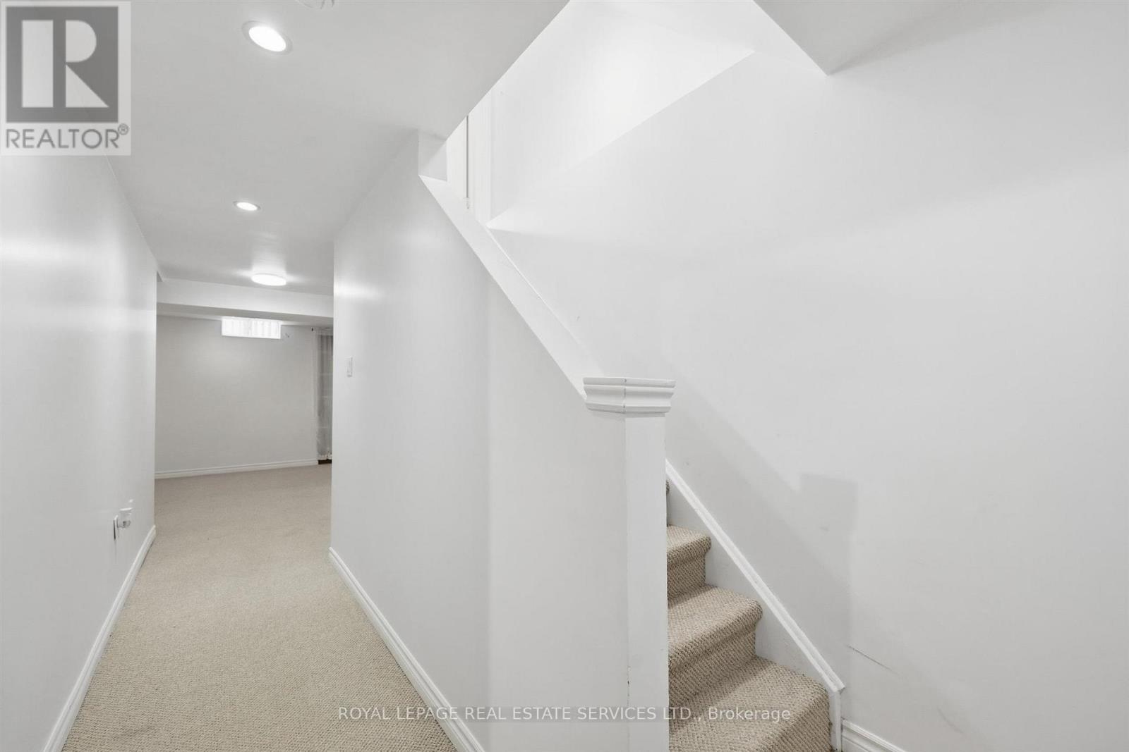 1324 Ashwood Terrace, Oakville, Ontario  L6M 4A7 - Photo 35 - W12485756