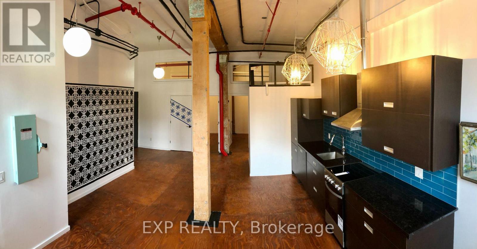 2480 Dundas Street W, Toronto (High Park North), Ontario  M6P 1W9 - Photo 7 - W12485761