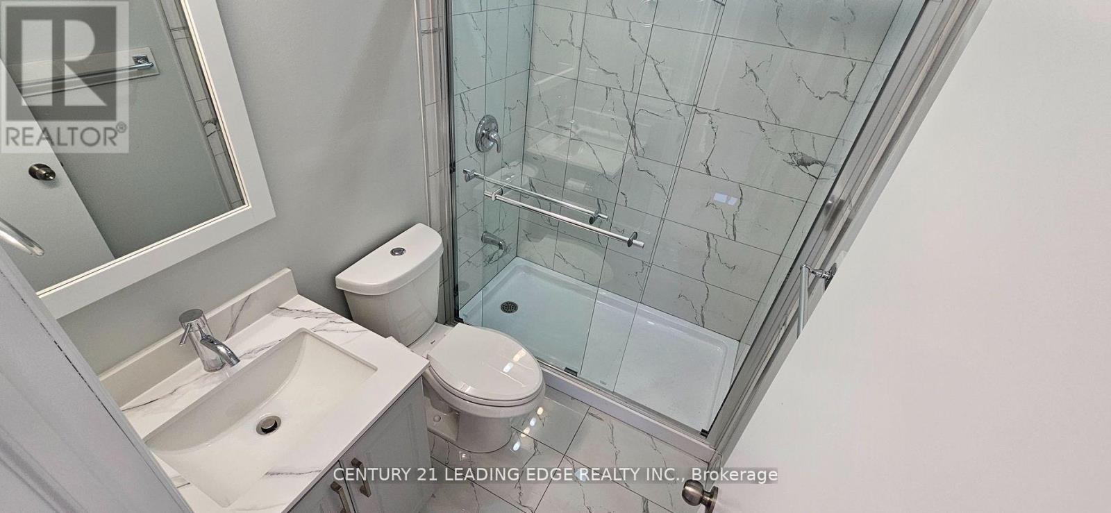 Upper - 39 Mallard Crescent, Brampton, Ontario  L6S 2T7 - Photo 26 - W12485784