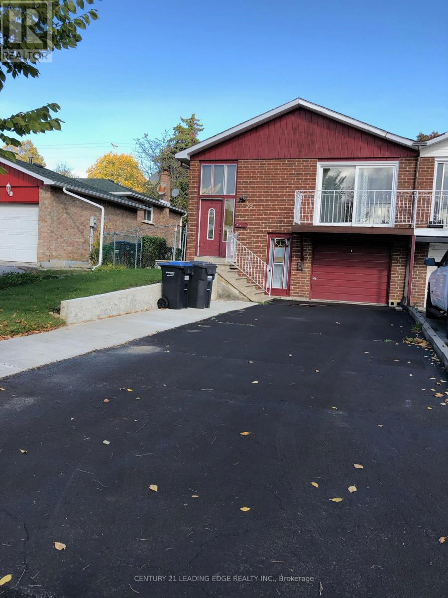 Upper - 39 Mallard Crescent, Brampton, Ontario  L6S 2T7 - Photo 28 - W12485784