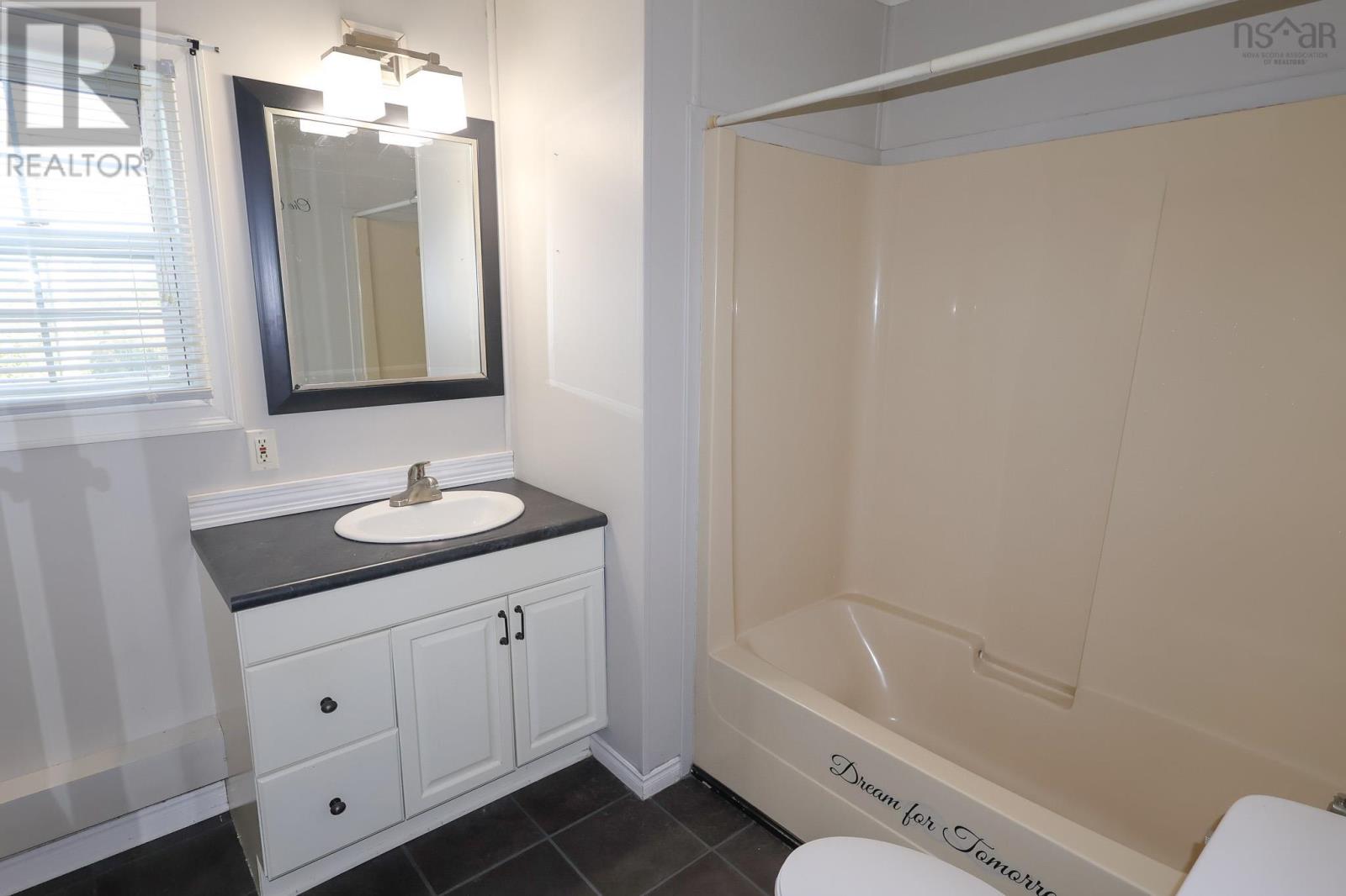 17600 & 17604 Highway 103, Italy Cross, Nova Scotia  B4V 0L1 - Photo 37 - 202526730