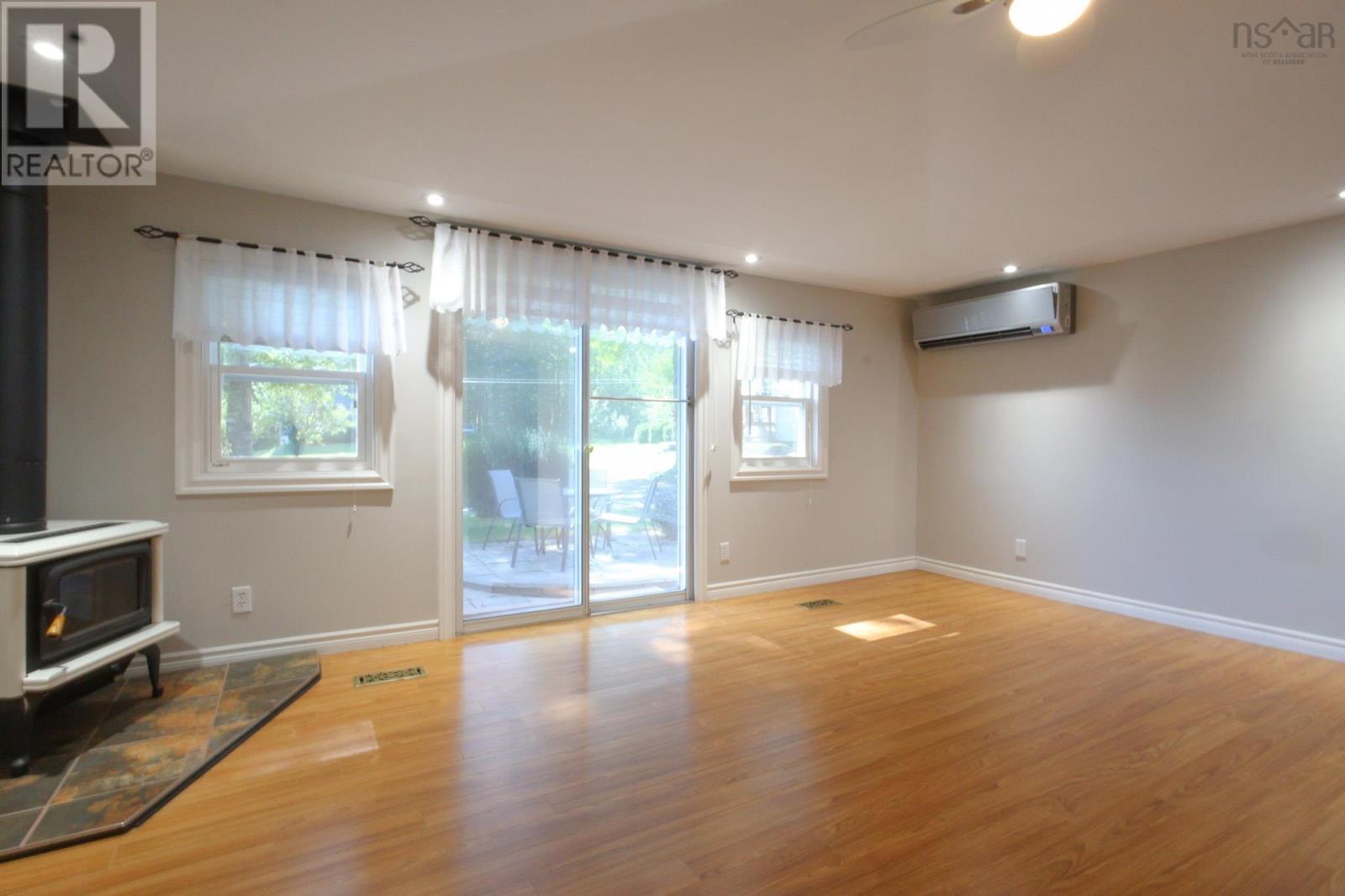 17600 & 17604 Highway 103, Italy Cross, Nova Scotia  B4V 0L1 - Photo 9 - 202526730