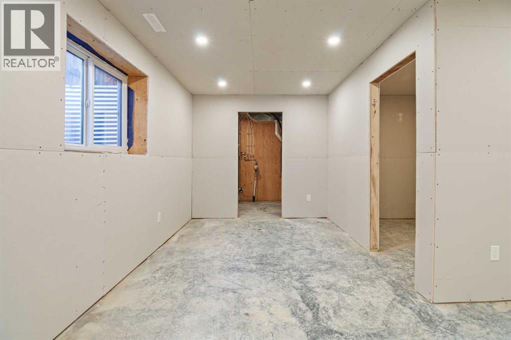 2135 Cottonwood Drive, Coaldale, Alberta  T1M 0A6 - Photo 40 - A2244558