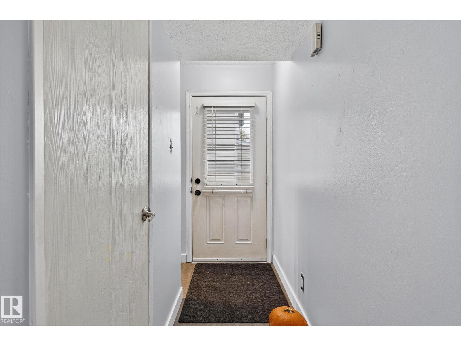 11398 139 Av Nw, Edmonton, Alberta  T5X 3L4 - Photo 5 - E4462641