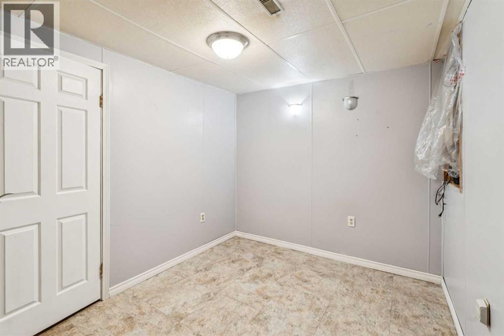 39, 11333 30 Street Sw, Calgary, Alberta  T2W 3Z6 - Photo 27 - A2255171