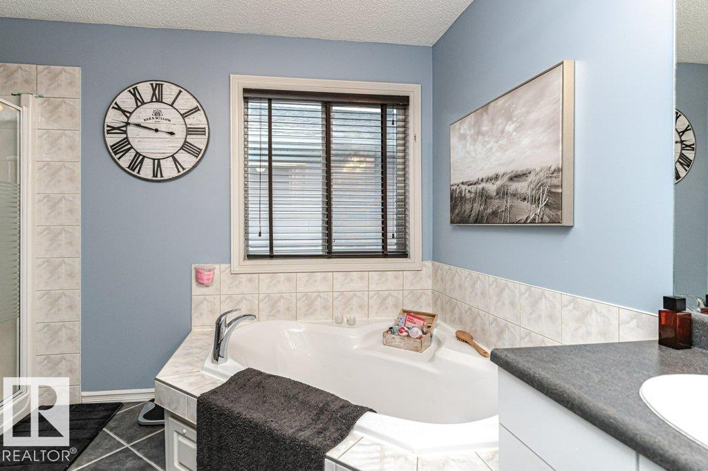 17311 85 St Nw Nw, Edmonton, Alberta  T5Z 3W3 - Photo 18 - E4463716