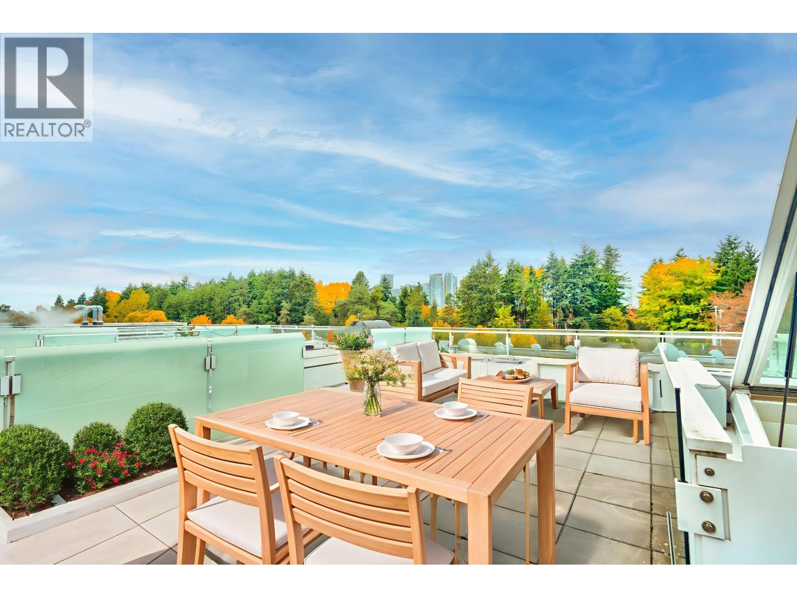 2222 WILLOW STREET, Vancouver, British Columbia