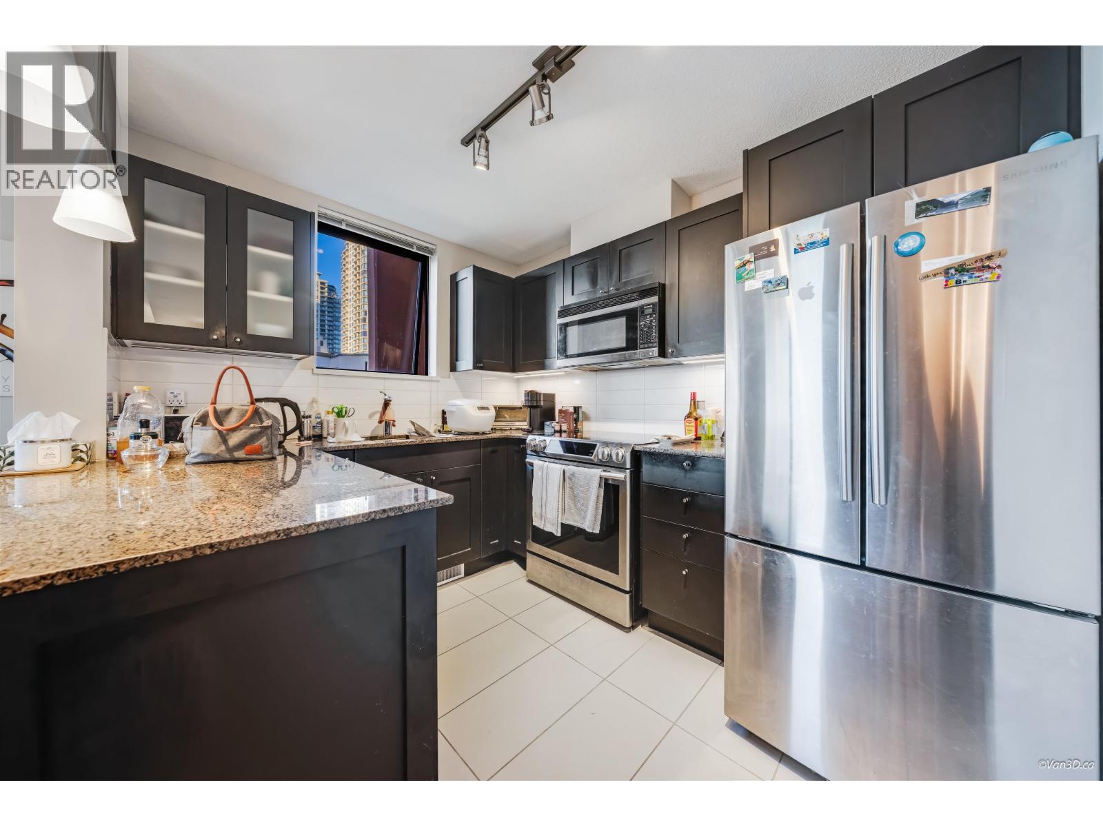 301 7225 Acorn Avenue, Burnaby, British Columbia  V5E 0A9 - Photo 2 - R3061763