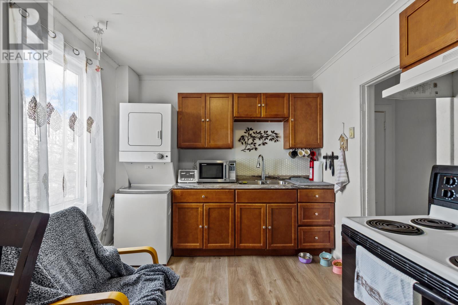 56 Cashin Avenue, St. John's, Newfoundland & Labrador  A1E 3B3 - Photo 6 - 1292077