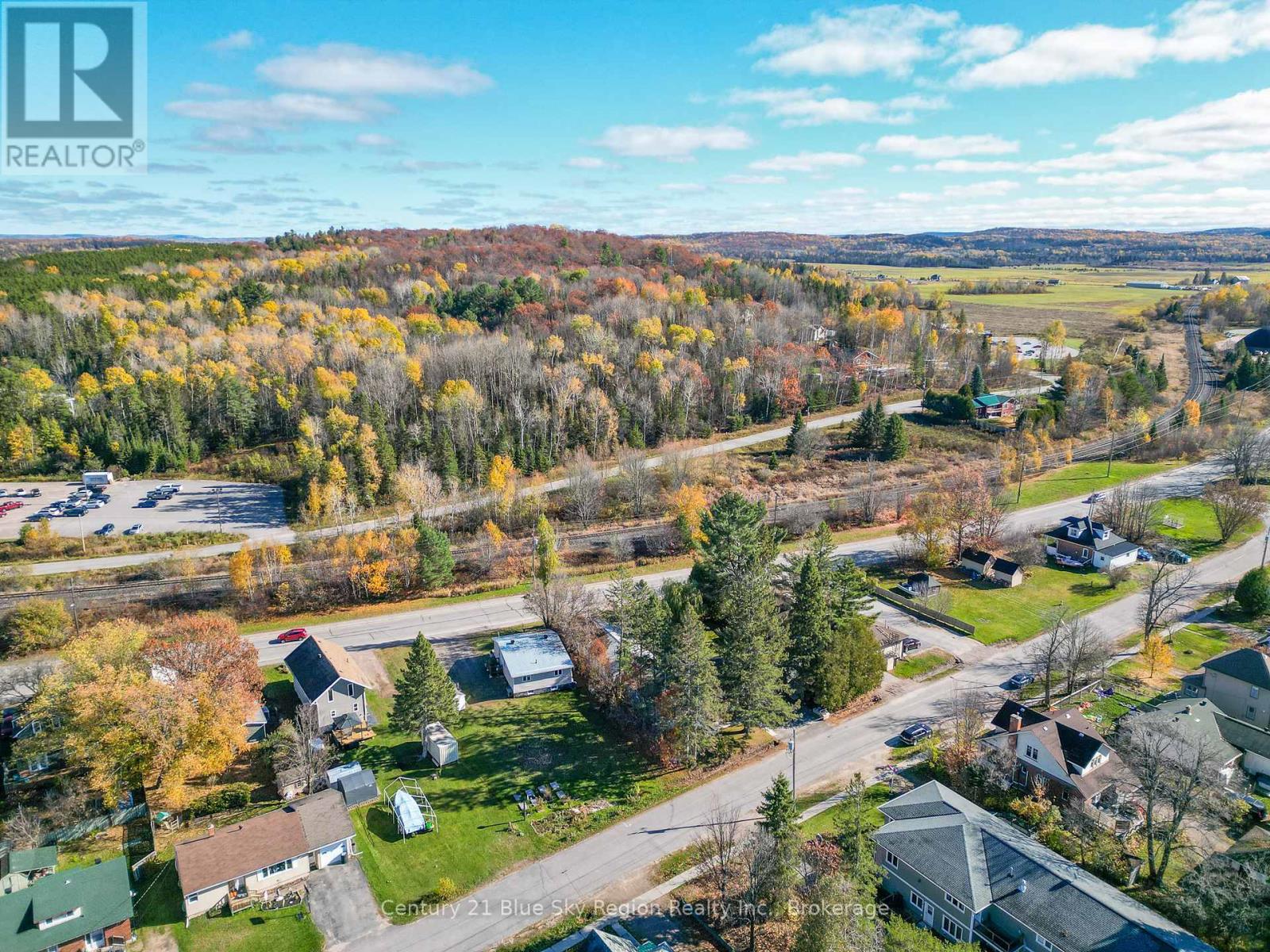 338 Edward Street, Powassan, Ontario  P0H 1Z0 - Photo 44 - X12485249