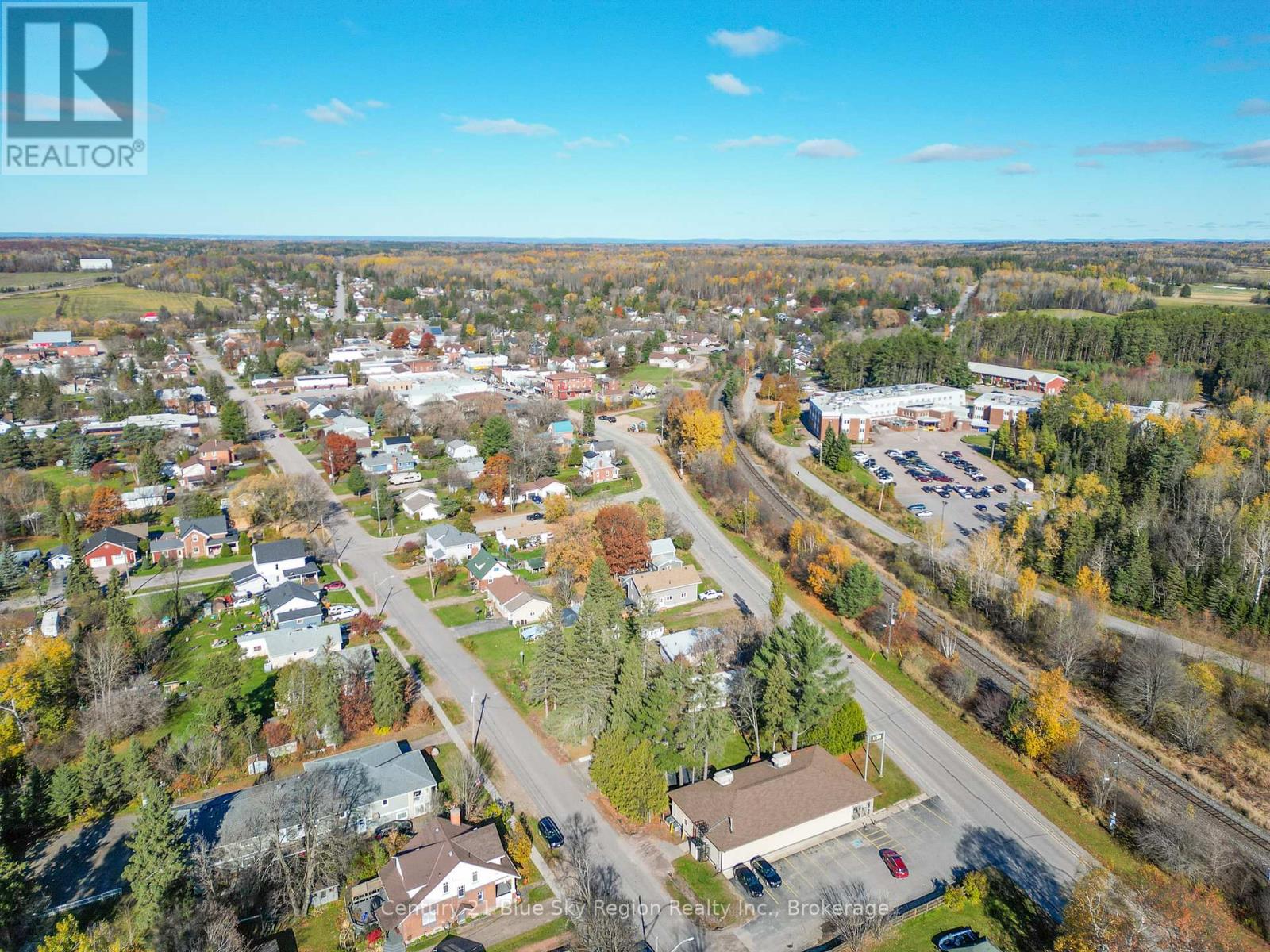 338 Edward Street, Powassan, Ontario  P0H 1Z0 - Photo 45 - X12485249