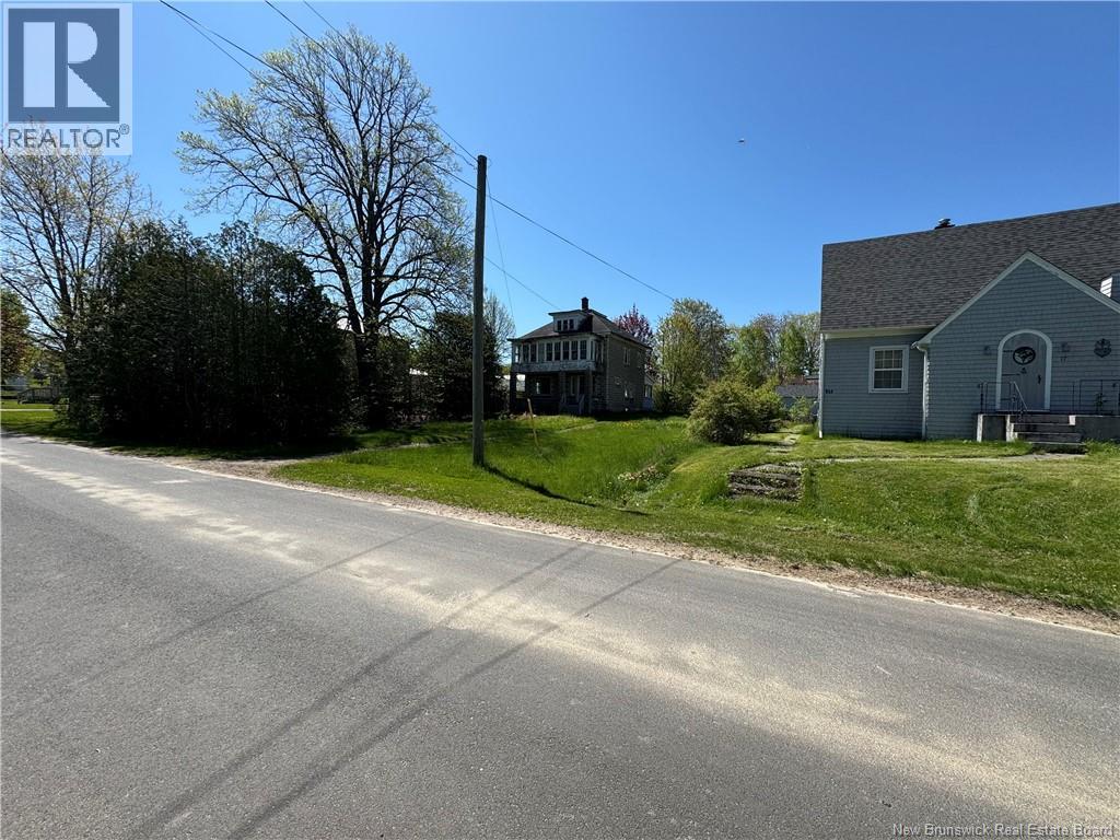 15 Elm Street, Mcadam, New Brunswick  E6J 1X5 - Photo 18 - NB129263