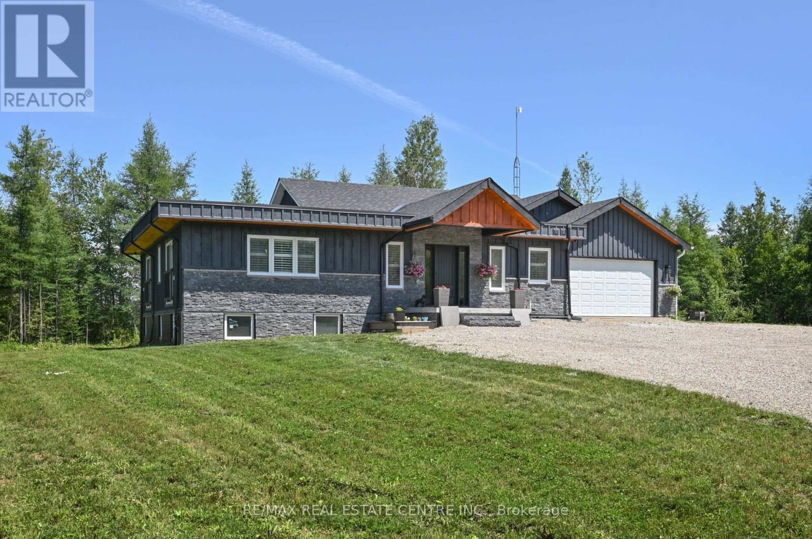 375753 6th Line, Amaranth, Ontario  L9V 1K9 - Photo 4 - X12485642