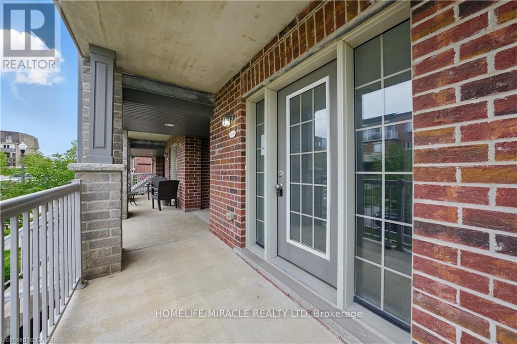 A - 31 Sienna Street, Kitchener, Ontario  N2R 0H8 - Photo 2 - X12485669