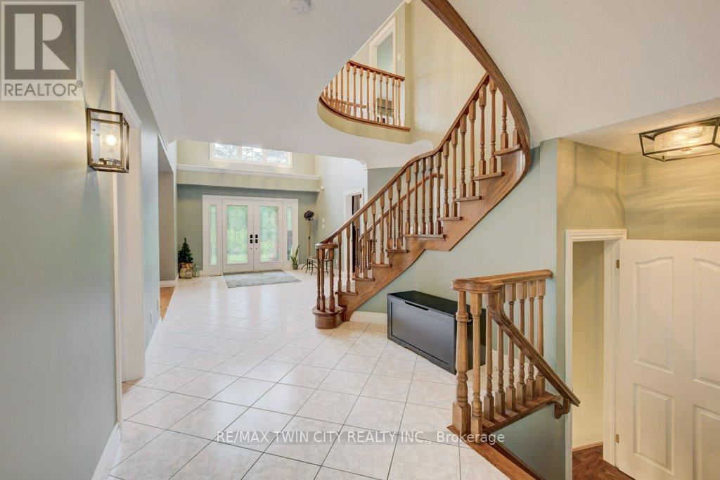 1525 Dickie Settlement Road, Cambridge, Ontario  N3H 4R8 - Photo 20 - X12485680