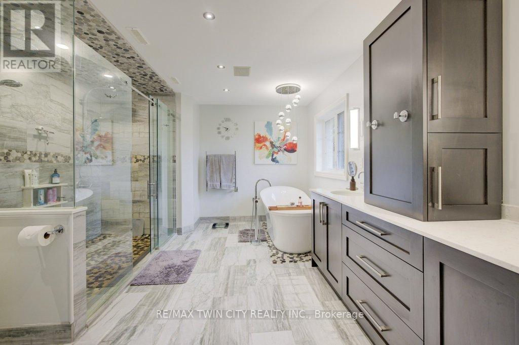 1525 Dickie Settlement Road, Cambridge, Ontario  N3H 4R8 - Photo 25 - X12485680