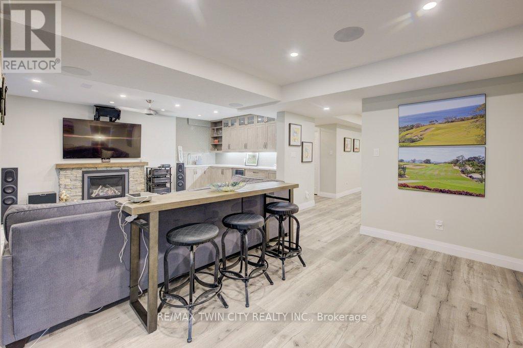 1525 Dickie Settlement Road, Cambridge, Ontario  N3H 4R8 - Photo 36 - X12485680