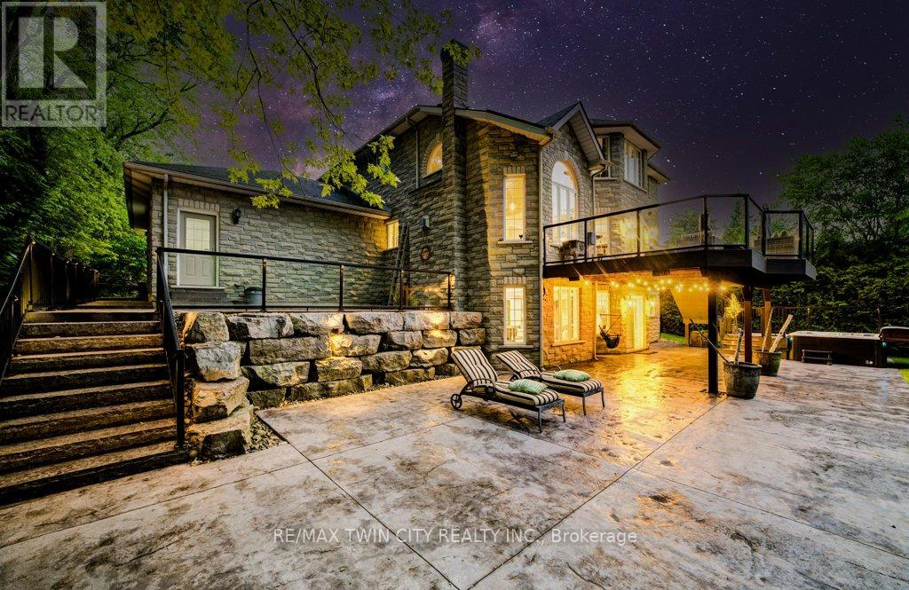 1525 Dickie Settlement Road, Cambridge, Ontario  N3H 4R8 - Photo 37 - X12485680