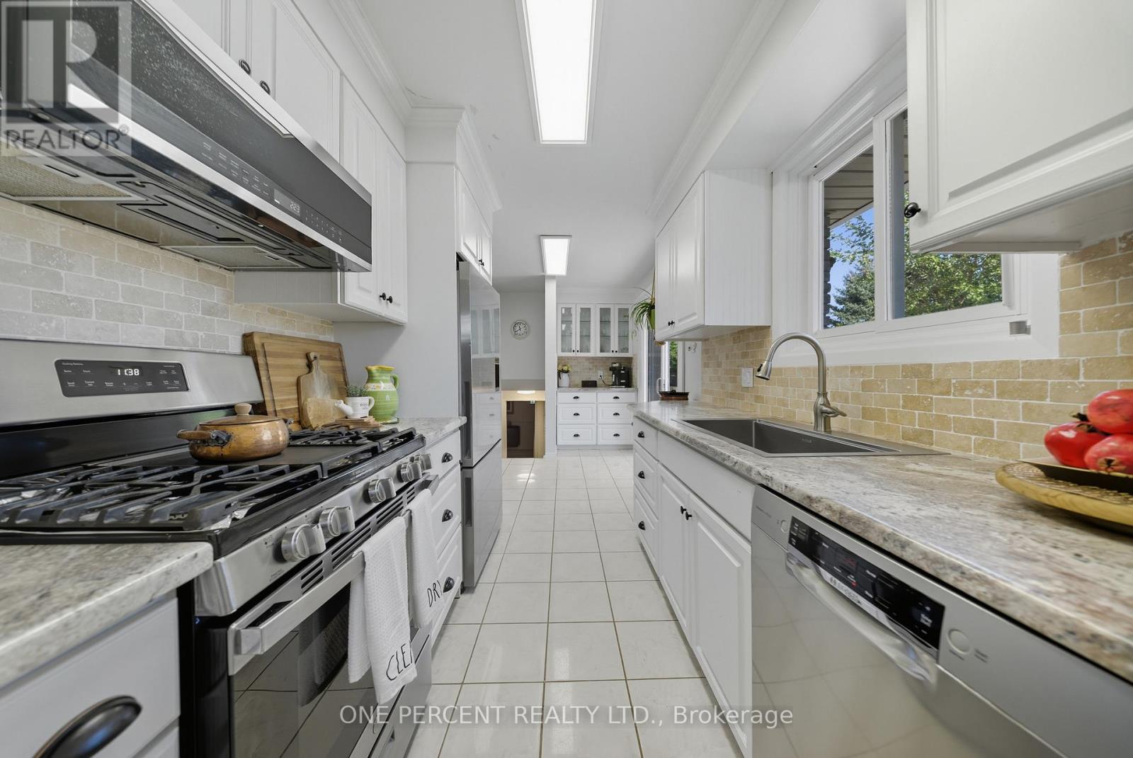 67 Louis Avenue, St. Catharines, Ontario  L2M 2N4 - Photo 8 - X12485714