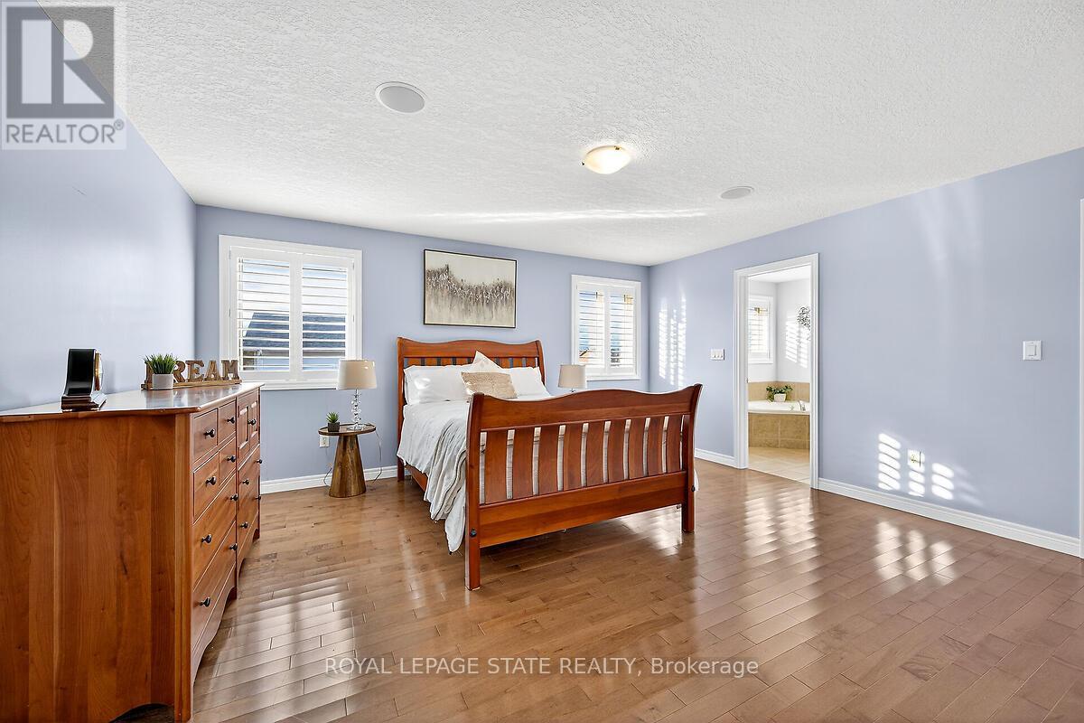 3 Sasha Court, Hamilton, Ontario  L8E 0A3 - Photo 27 - X12485731