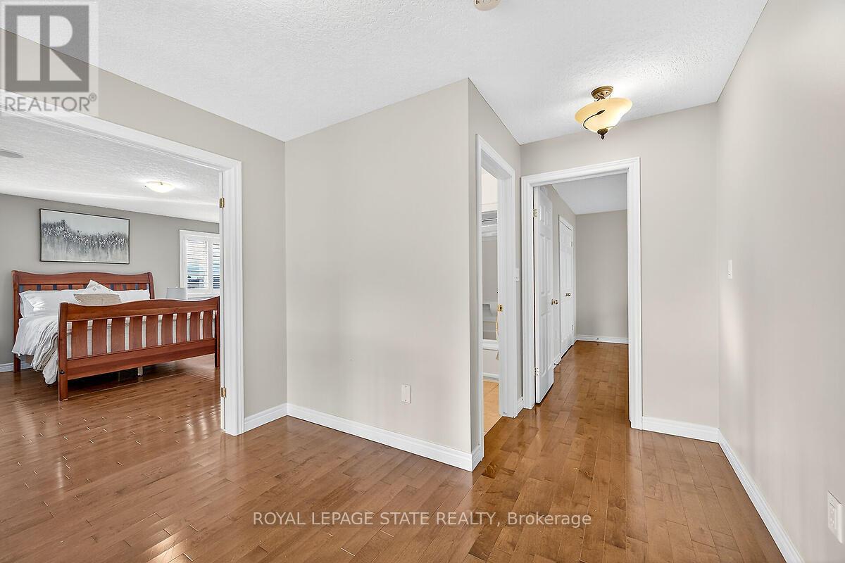 3 Sasha Court, Hamilton, Ontario  L8E 0A3 - Photo 38 - X12485731