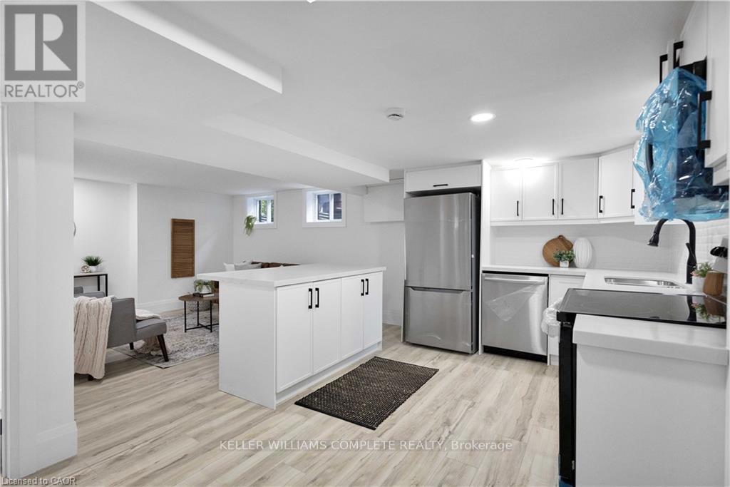 7 Swan Drive, St. Catharines, Ontario  L2T 2C2 - Photo 25 - X12485735