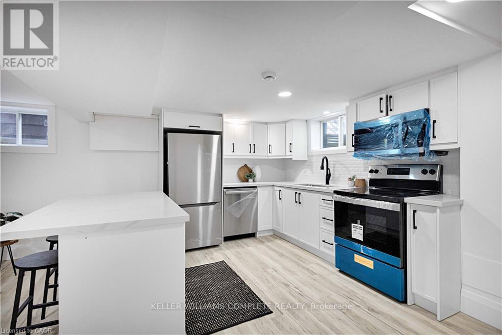 7 Swan Drive, St. Catharines, Ontario  L2T 2C2 - Photo 26 - X12485735