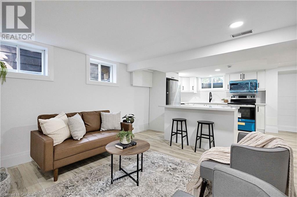 7 Swan Drive, St. Catharines, Ontario  L2T 2C2 - Photo 30 - X12485735