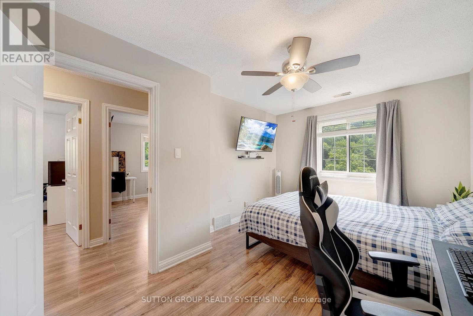 8017 Hampton Court, Niagara Falls, Ontario  L2H 2R4 - Photo 34 - X12485739