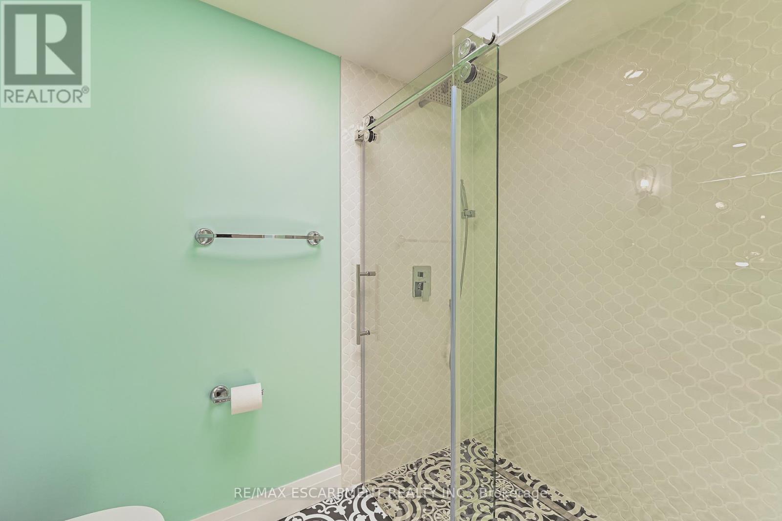 95 Houghton Avenue N, Hamilton, Ontario  L8H 4L5 - Photo 24 - X12485745