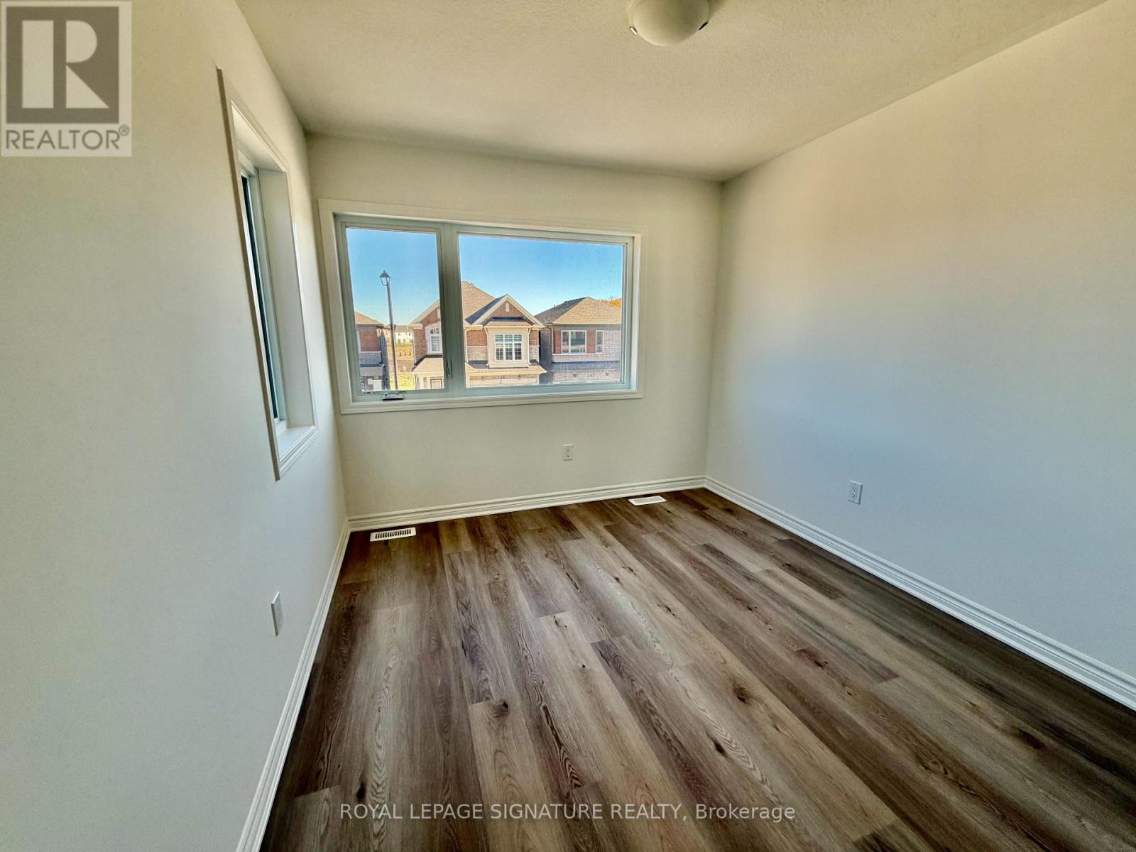 333 Millstone Street, Kitchener, Ontario  N2R 0V4 - Photo 11 - X12485768