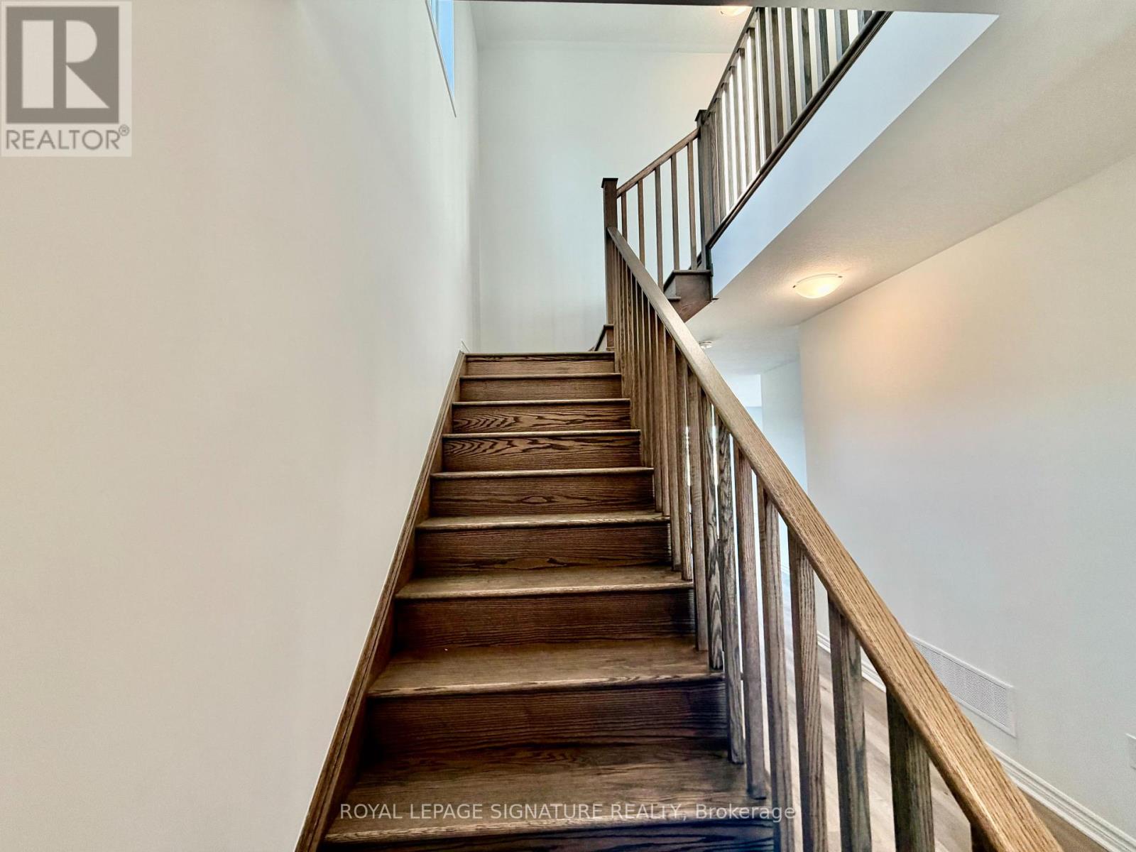 333 Millstone Street, Kitchener, Ontario  N2R 0V4 - Photo 9 - X12485768