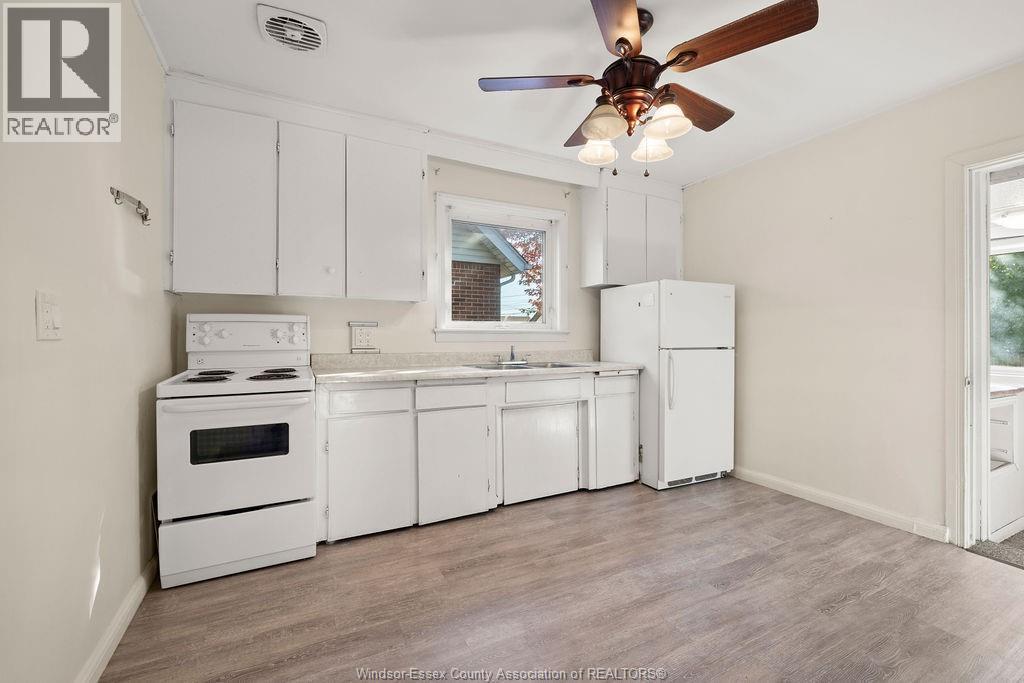 1851 Hickory, Windsor, Ontario  N8W 3X3 - Photo 9 - 25027372