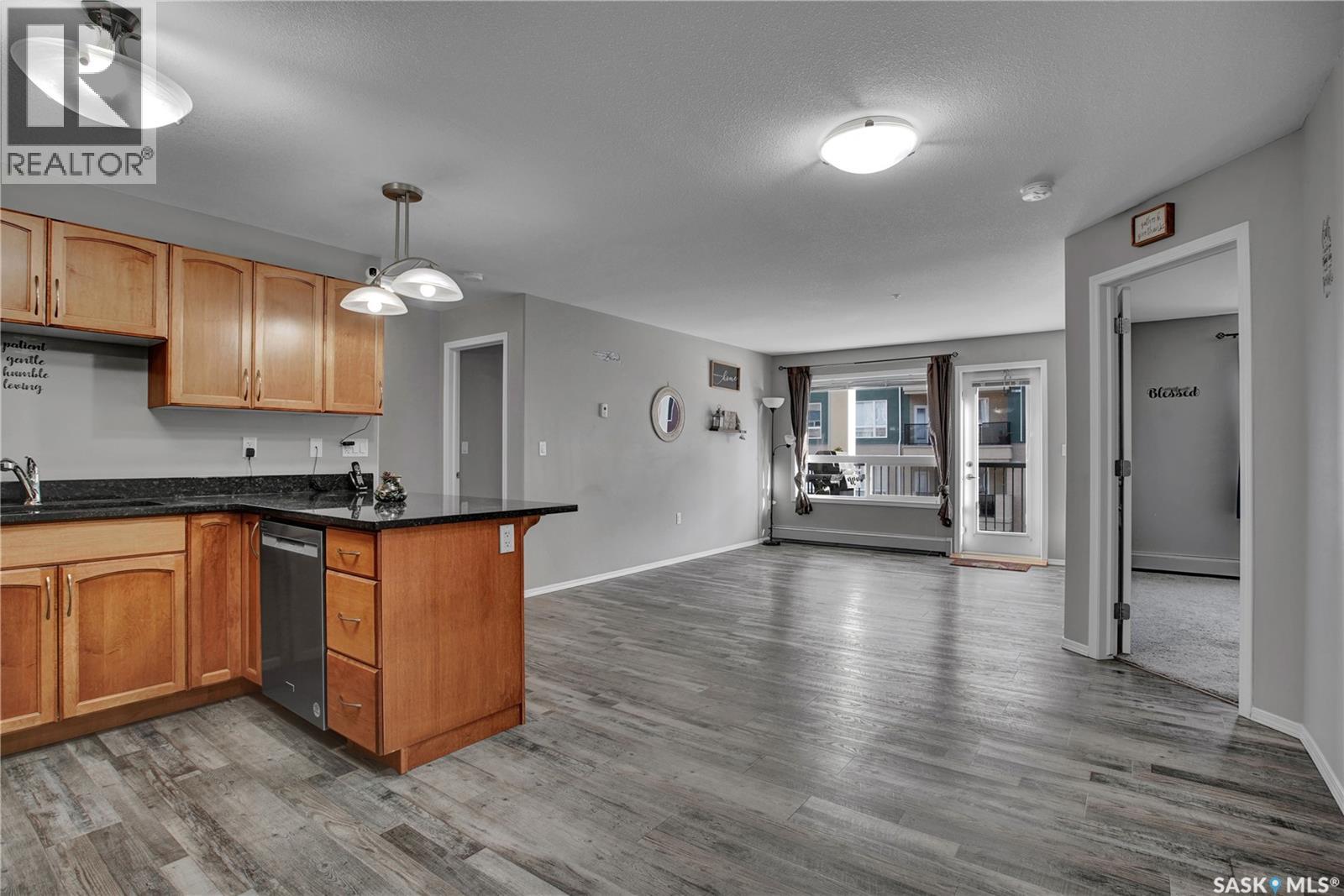 211 150 Pawlychenko Lane, Saskatoon, Saskatchewan  S7V 0B4 - Photo 8 - SK021883