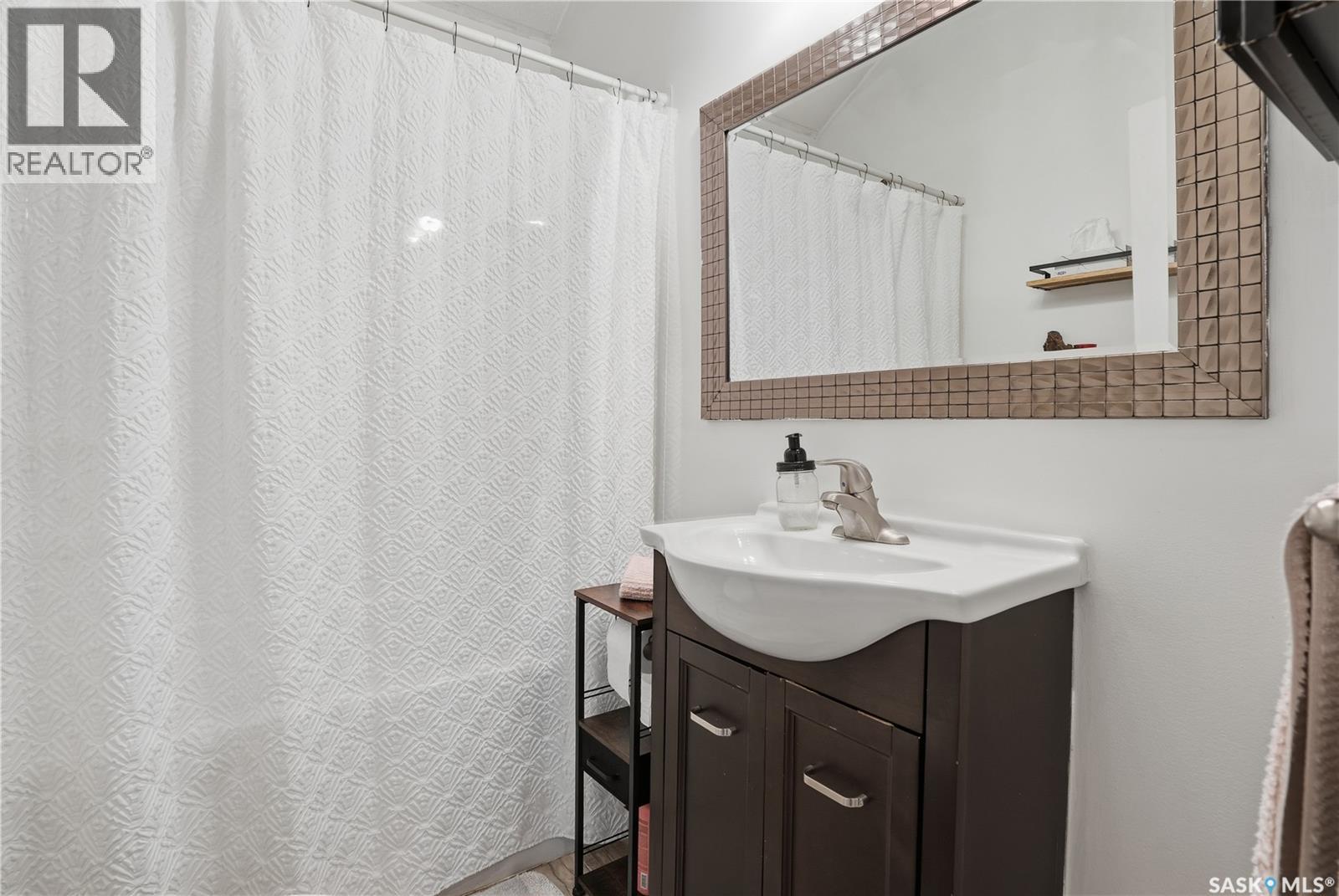 5023 8th Avenue, Regina, Saskatchewan  S4T 0W4 - Photo 16 - SK021880