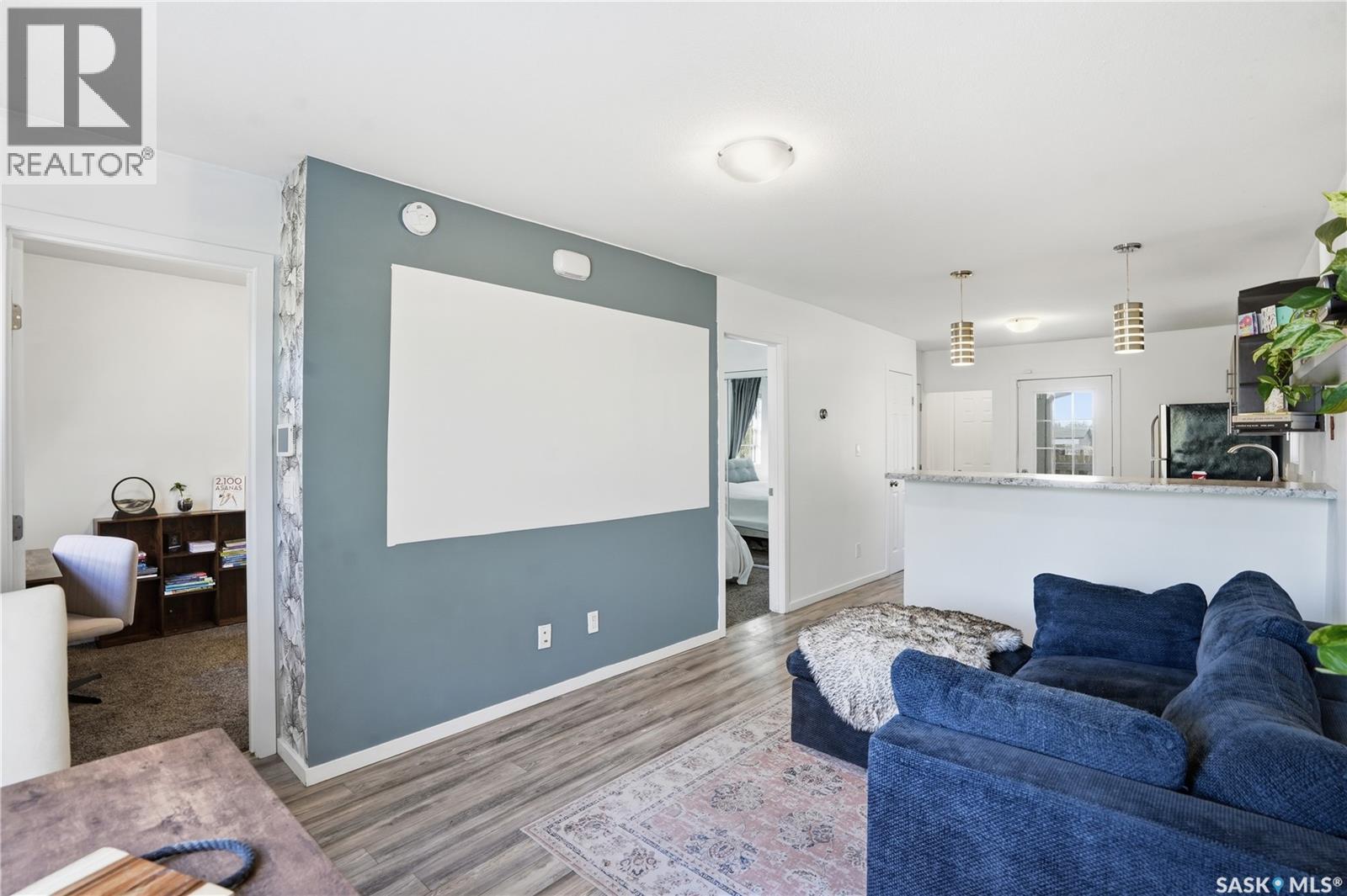 5023 8th Avenue, Regina, Saskatchewan  S4T 0W4 - Photo 4 - SK021880