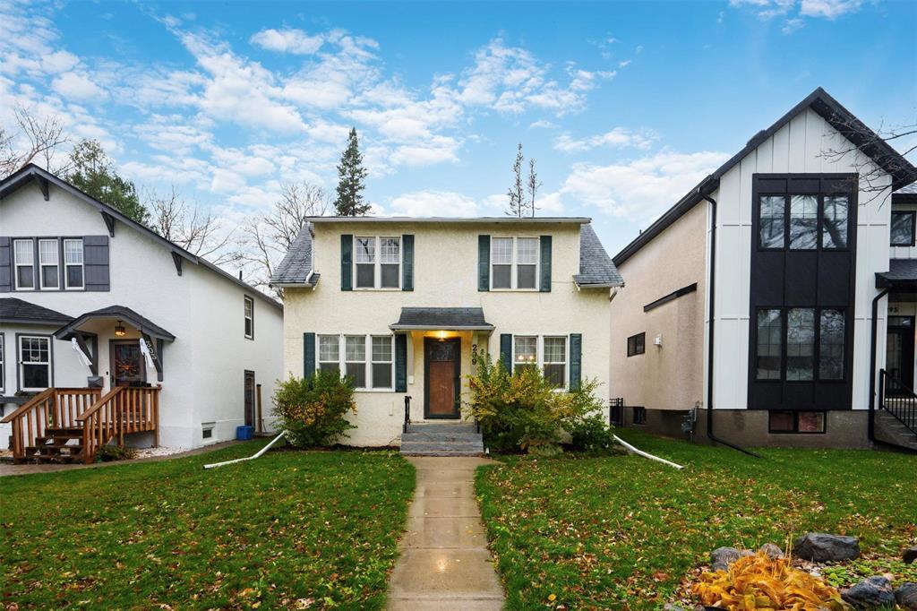 299 Campbell Street, Winnipeg, Manitoba  R3N 1B6 - Photo 0 - 202527431