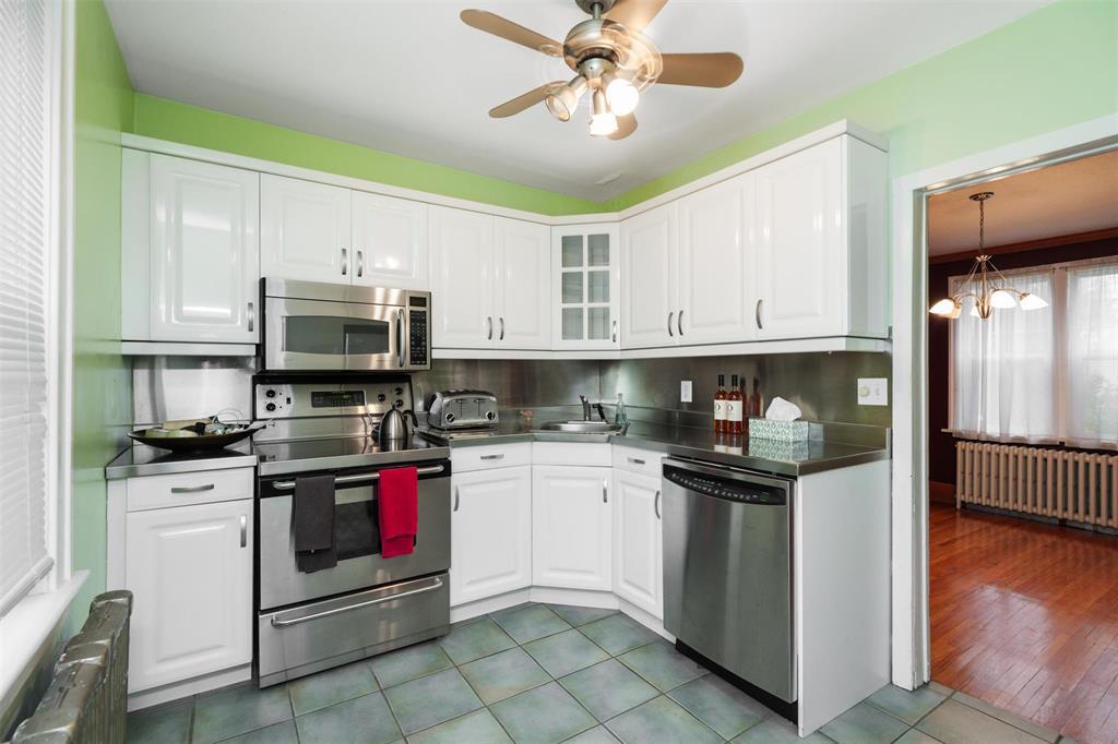 299 Campbell Street, Winnipeg, Manitoba  R3N 1B6 - Photo 1 - 202527431