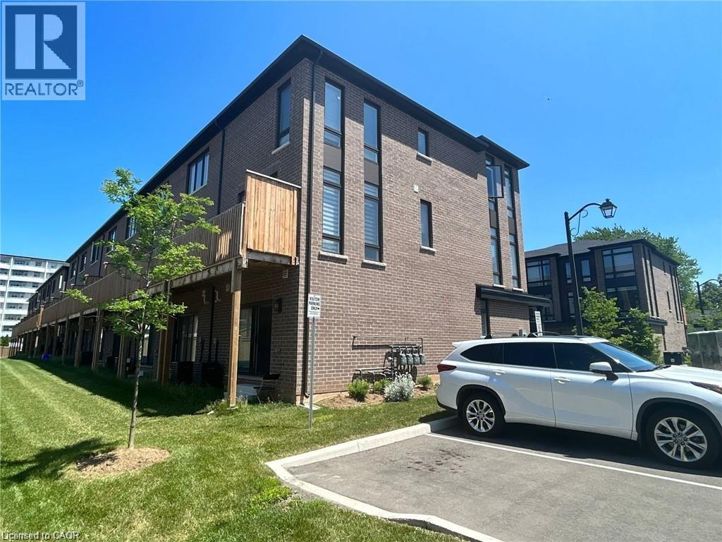 270 Melvin Avenue Avenue Unit# 16, Hamilton, Ontario  L8H 2K3 - Photo 3 - 40782626