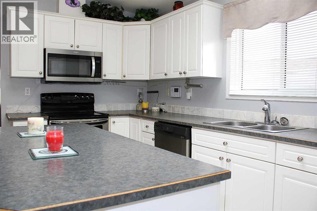 24 Noblefern Way, Sundre, Alberta  T0M 1X0 - Photo 20 - A2259876