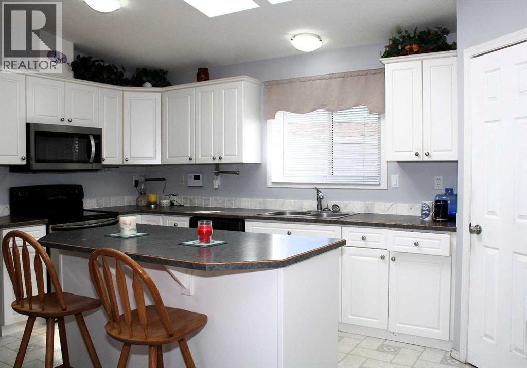 24 Noblefern Way, Sundre, Alberta  T0M 1X0 - Photo 16 - A2259876