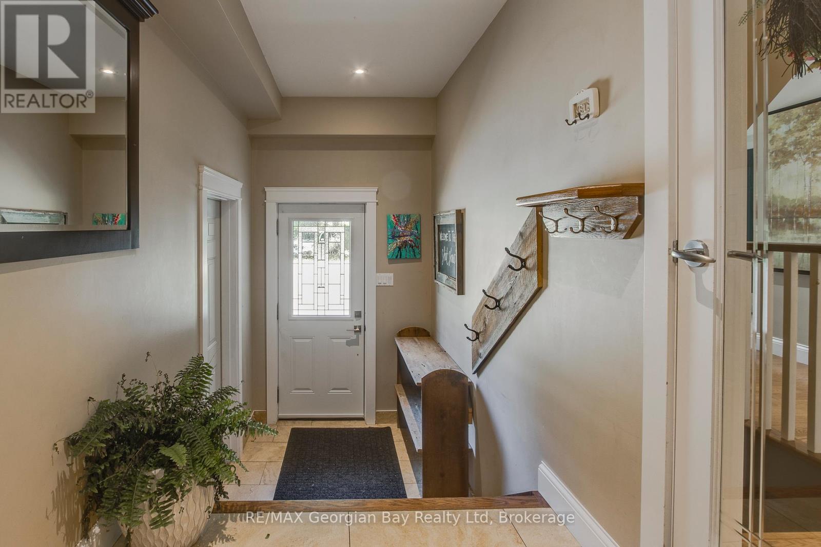 30 Brule Street, Penetanguishene, Ontario  L9M 1J1 - Photo 4 - S12485947