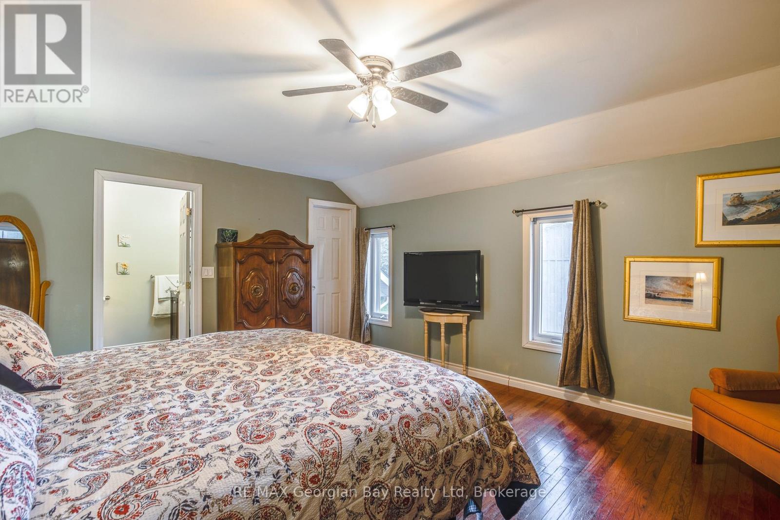 42 Water Street, Penetanguishene, Ontario  L9M 1M9 - Photo 25 - S12485958