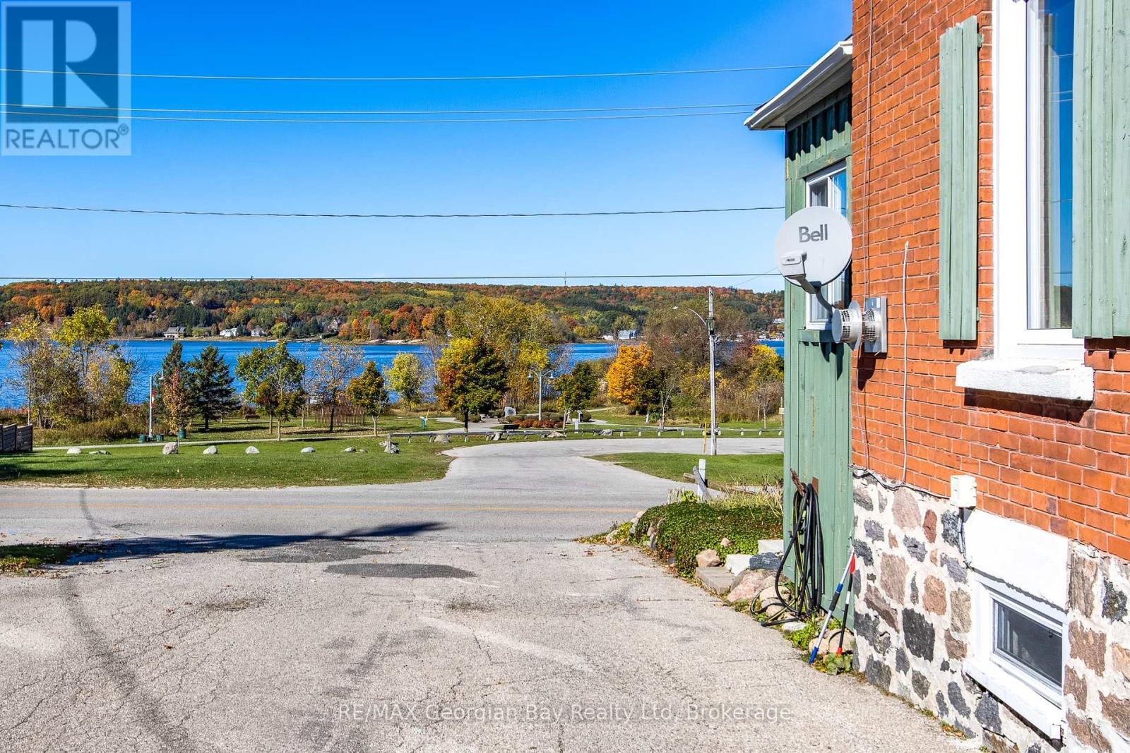 42 Water Street, Penetanguishene, Ontario  L9M 1M9 - Photo 34 - S12485958