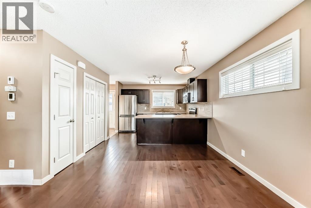 44 Sunset Road, Cochrane, Alberta  T4C 0H4 - Photo 8 - A2244245